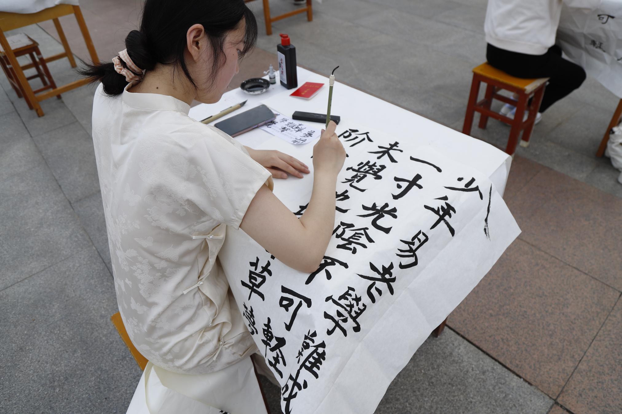 4活动现场.jpg