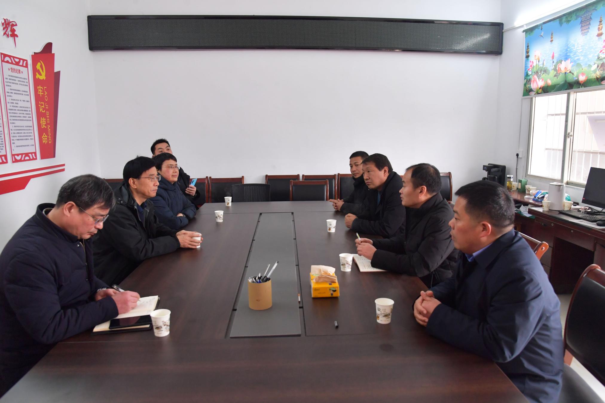 1座谈会现场.jpg